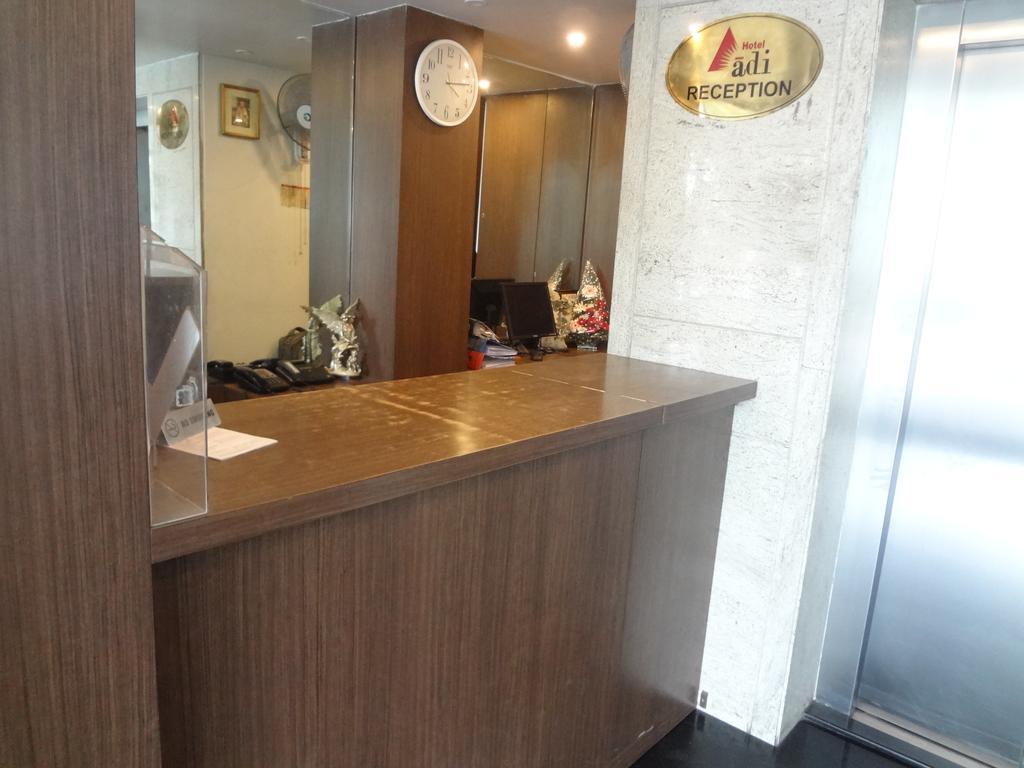 Hotel Adi Nagpur Eksteriør billede