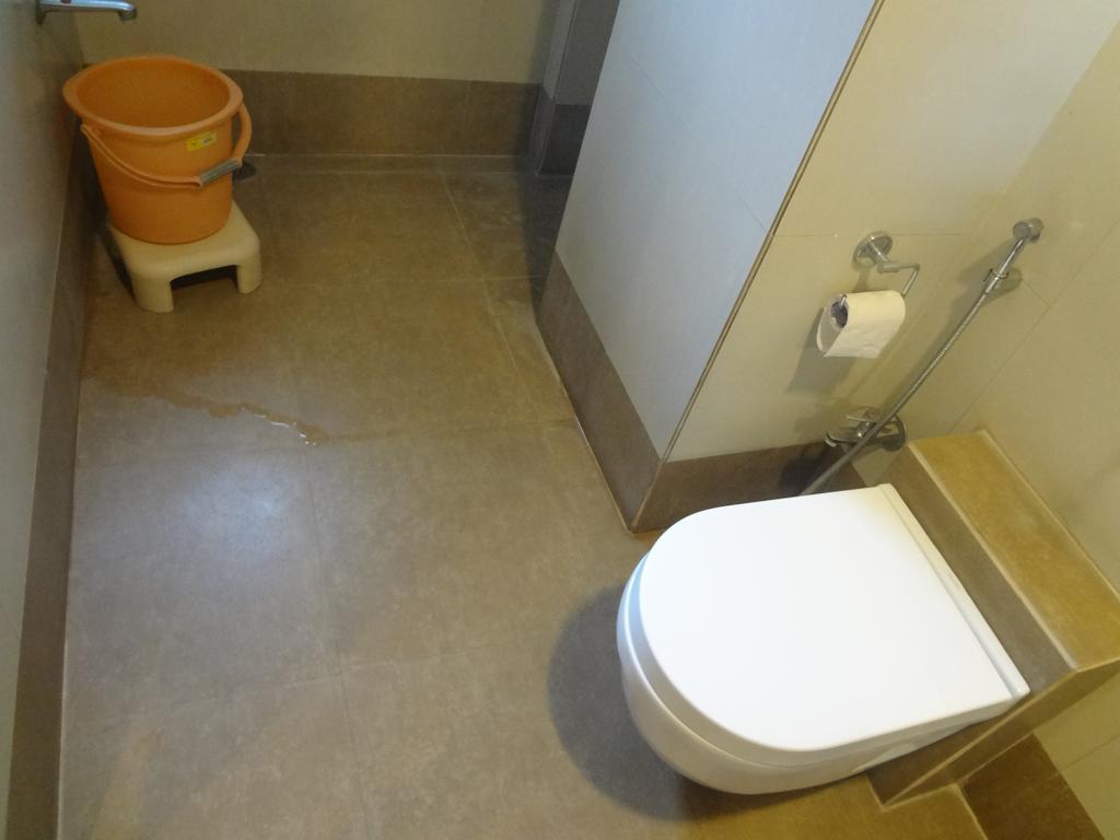 Hotel Adi Nagpur Eksteriør billede